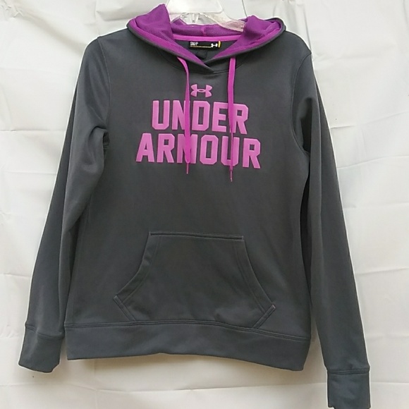 Under Armour Tops - Under Armour UA-62